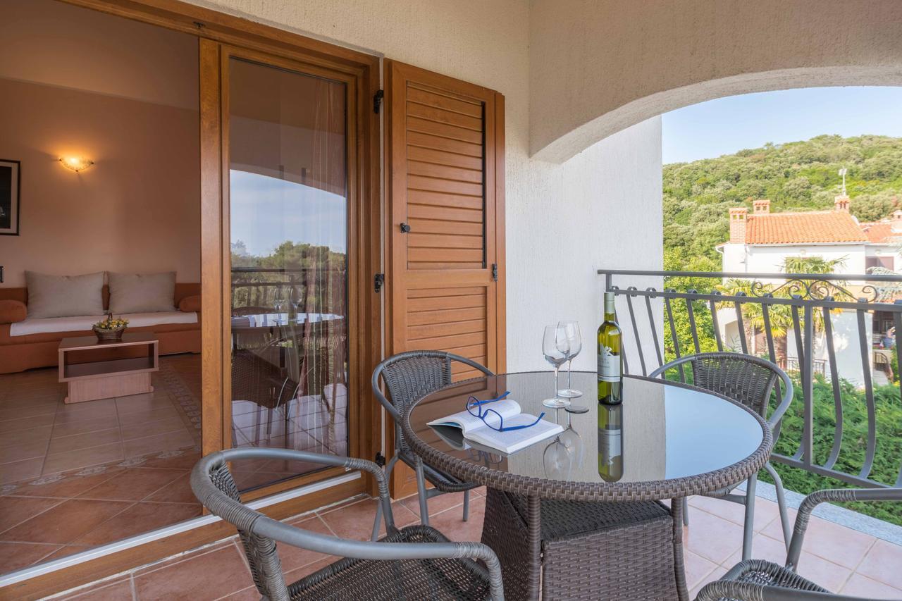 Apartments Villa Tre Marie โรวีน ภายนอก รูปภาพ